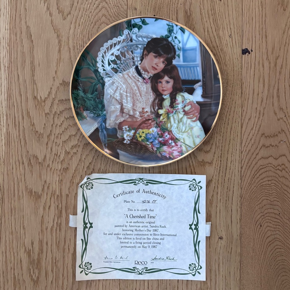 Sandra Kuck Decorative Plate - Mother’s Day 9187 - “A Cherished Time”